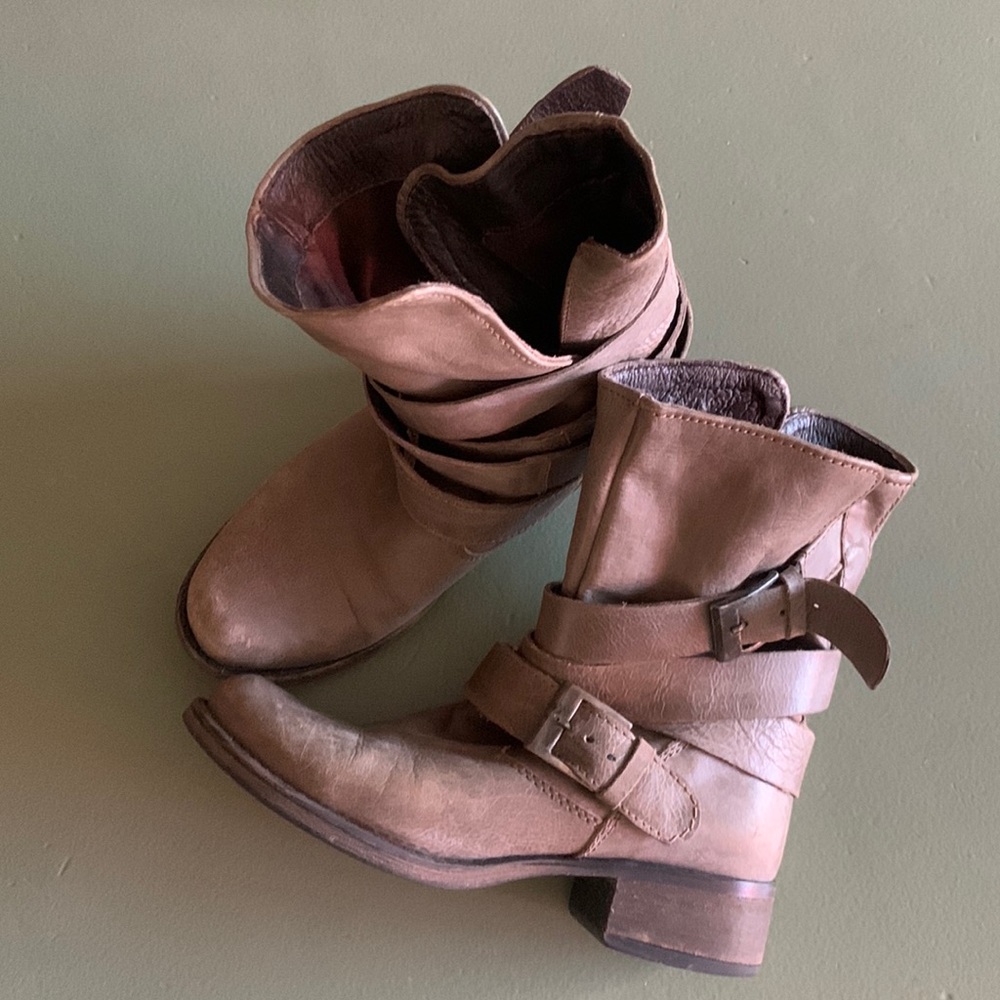 Steve Madden grey moto boots 7.5